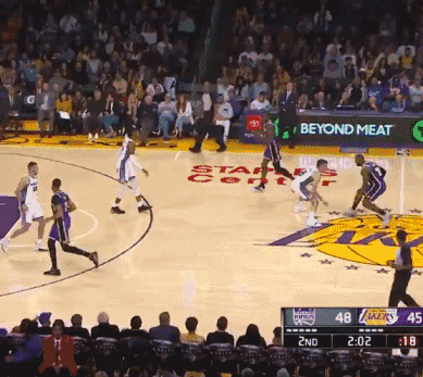 贾洛：尼科有机会赢得金球奖；维尼修斯很强但更喜欢罗德里戈（贾洛：看好尼科问鼎金球，维尼修斯很强但更钟情罗德里戈）