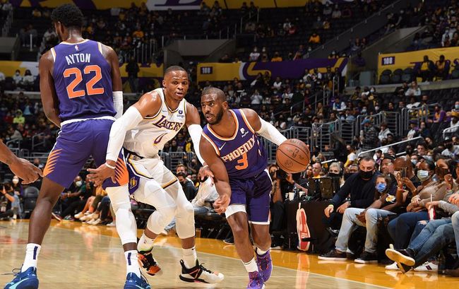 官方：恰尔汗奥卢手腕受伤退出土耳其大名单，不会出战西班牙（土耳其队官宣：恰尔汗奥卢因腕伤退队，无缘战西班牙）