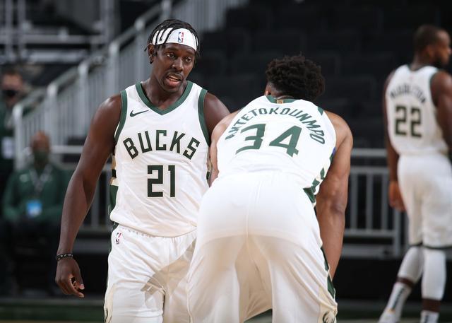 IBF重磅通知：闪电桑切斯与小托雷斯将争夺世界拳王强制挑战权（IBF官宣：“闪电”桑切斯与小托雷斯争夺世界拳王强制挑战资格）