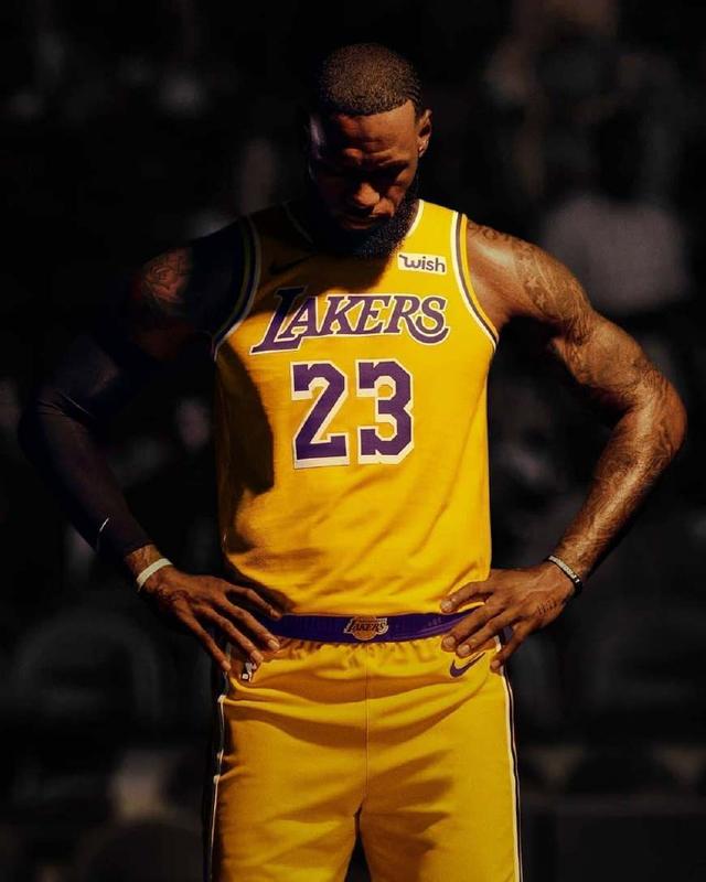 卡恩：阿森纳第一个进球是犯规；拜仁的经历于我已是过往（卡恩：阿森纳首球应判犯规，我与拜仁已成过往）