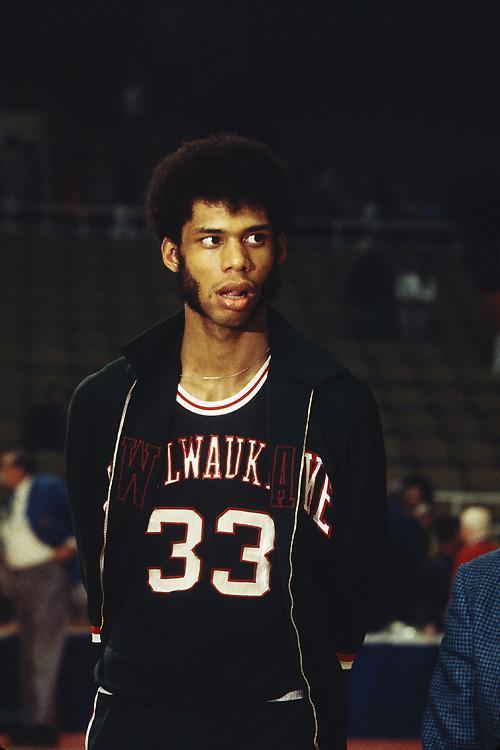 爷青回，维耶里社媒晒与大罗、巴乔、托蒂、卡纳瓦罗等人合照（回忆杀！维耶里社媒晒与罗纳尔多、巴乔、托蒂、卡纳瓦罗等传奇合影）